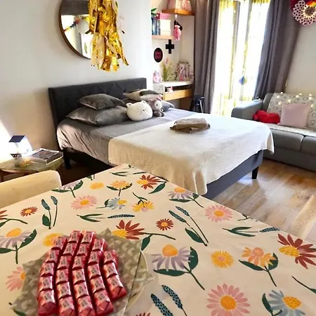 01 Grand At Rambuteau Apartment Paris