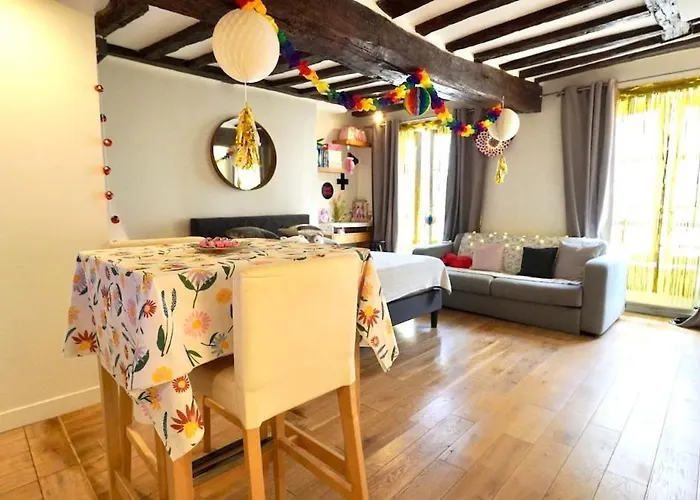 01 Grand At Rambuteau